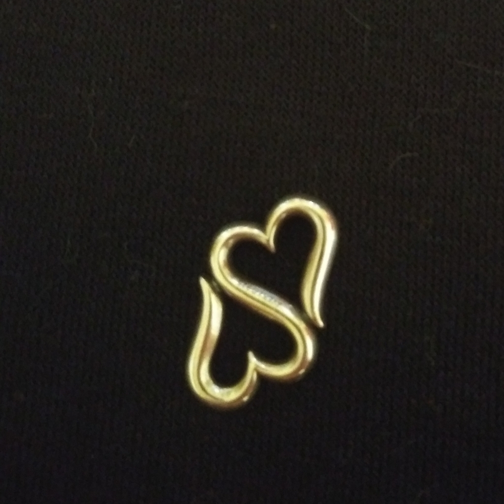 Used Heart yo heart pendant